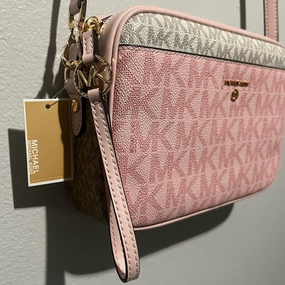 MICHAEL KORS- NWT Jet Set Charm Large EW Camera Xbody Bae Multi Color Pi… - Picture 6 of 15